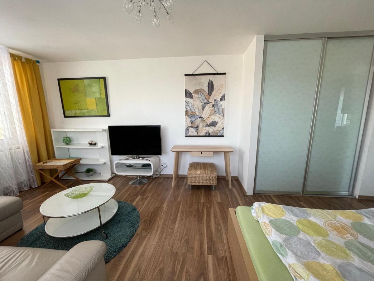 Apartment Jan Прага Экстерьер фото